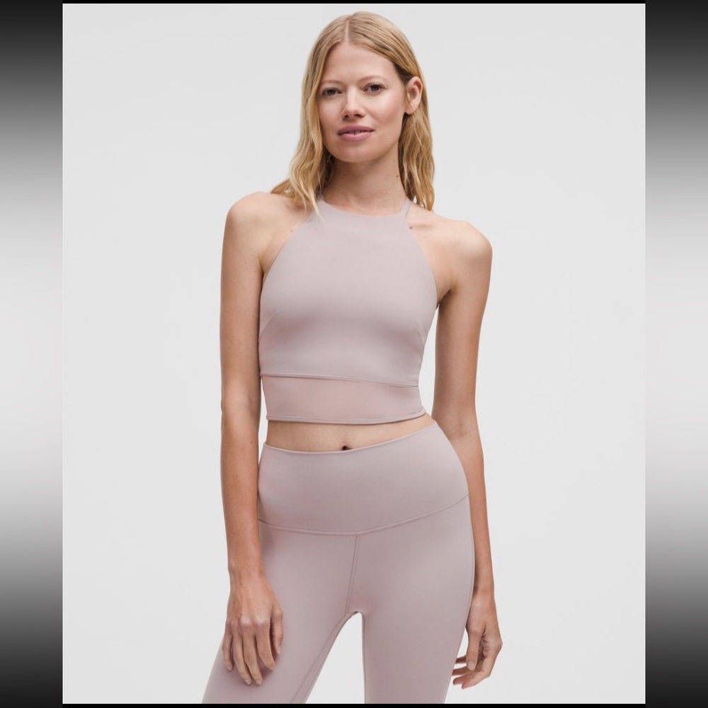Brand new Lululemon Nulu High-Neck Mesh-Hem Tank Top *Light Support, B/C Cup